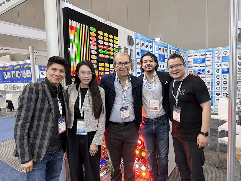 Breaking through overseas! Wenzhou Lei Hao explores new business opportunities in the Americas through exhibitions