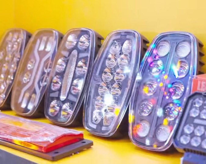 Wenzhou Lei Hao makes 25 year debut at Shanghai Frankfurt Exhibition